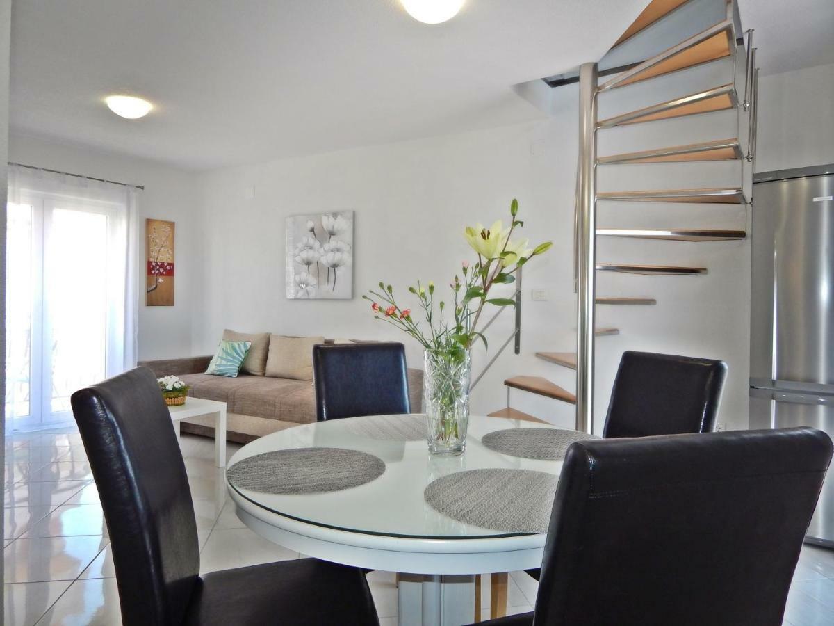 Apartment Marko Подстрана Екстер'єр фото